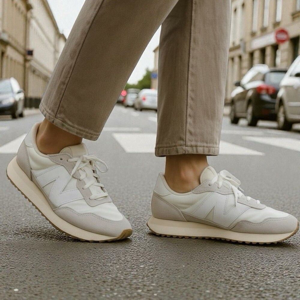 New Balance Sneakers White Gray 237 Running Shoes Minimalist Mens 10